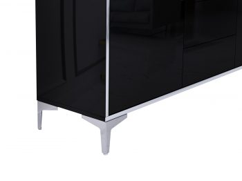 Detailaufnahme der silbernen Beine der Kommode Monako 154cm Schwarz Hochglanz