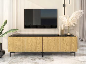 TV-Lowboard Pari im Wohnzimmer mit Fernseher, Eiche Natur Dune und schwarze Hochglanzplatte