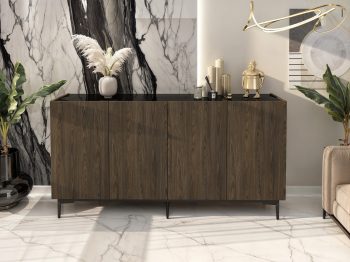 Moderne Kommode Pari 180cm im Wohnzimmer mit Dekoration auf schwarzer Hochglanzplatte