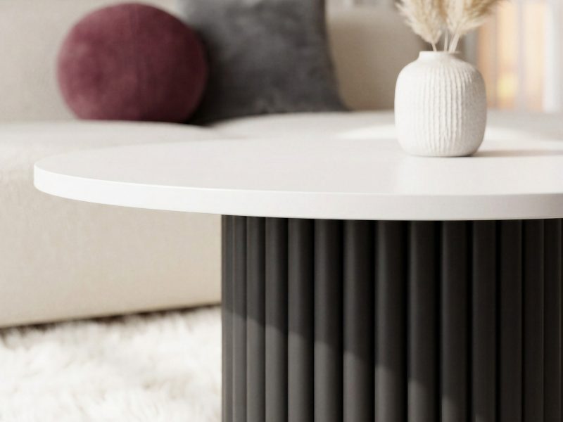 Couchtisch Milo 67cm Rund Kaschmir Matt mit geriffelter Basis in Schwarz